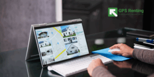 Person browsing the web for property rentals | Home rentals