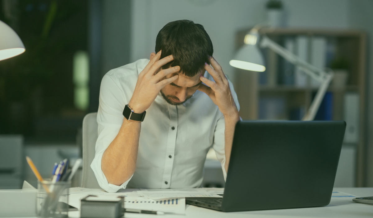 I’m frustrated with poor communication and lack of updates. How transparent should a property manager be